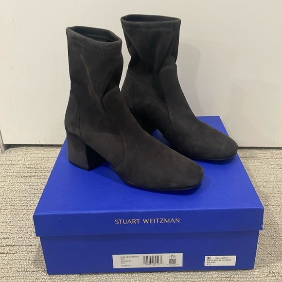 Stuart Weitzman Shoes - Stuart Weitzman sleek 60 sock booties